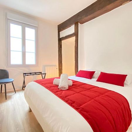 Le Soleil D'Or Apartment ชาร์ตร ภายนอก รูปภาพ